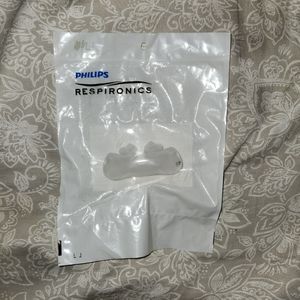 Small Silicone DreamWear Pillow